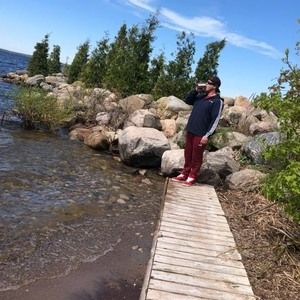 Meet your Posher, Larry